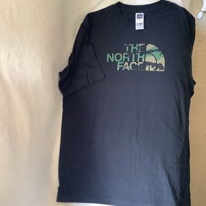 NWOT Camo North Face Shirt